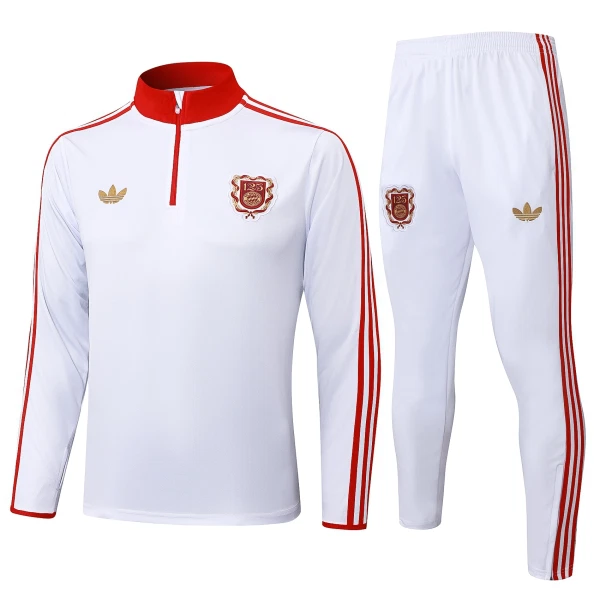 FC Bayern München Träningströjasats 2024/25 Vit FC Bayern München Träningströjasats 2024/25 Vit