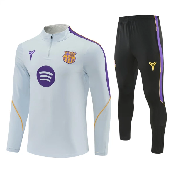 FC Barcelona Träningströjasats 2026/27 Vit FC Barcelona Träningströjasats 2026/27 Vit
