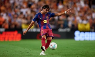 Ferran Torres väntar på ett genuint erbjudande från FC Barcelona