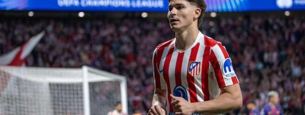 Julián Álvarez står inför ett av de viktigaste besluten i sin karriär Julián Álvarez står inför ett av de viktigaste besluten i sin karriär