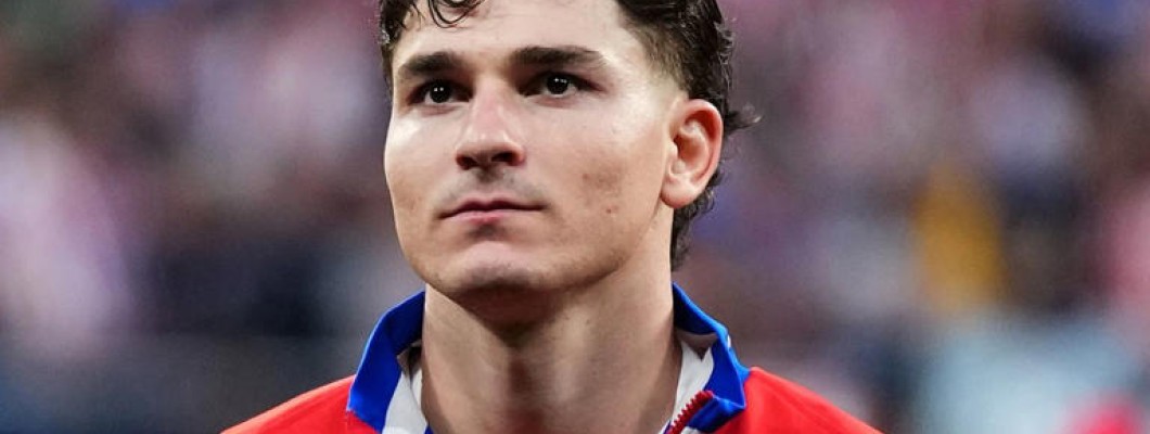 Kommer Julián Álvarez verkligen att välja att gå med i FC Barcelona den här gången Kommer Julián Álvarez verkligen att välja att gå med i FC Barcelona den här gången