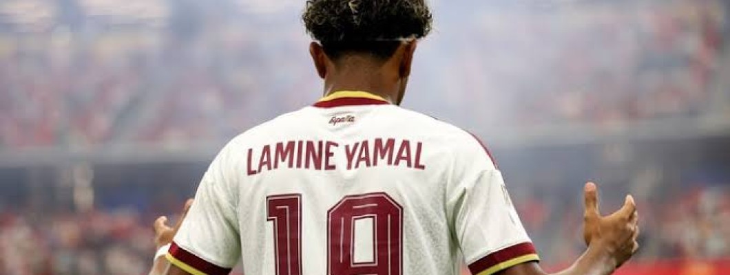 Lamine Yamal har äntligen fått chansen att tävla mot Lionel Messi Lamine Yamal har äntligen fått chansen att tävla mot Lionel Messi