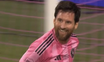 Lionel Messi har återigen skrivit om historien och satt nya rekord för ett lag