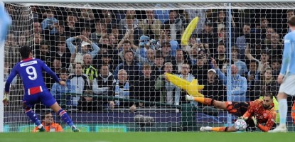 Manchester City åkte på sin första förlust mot Paris Saint-Germain i Champions League
