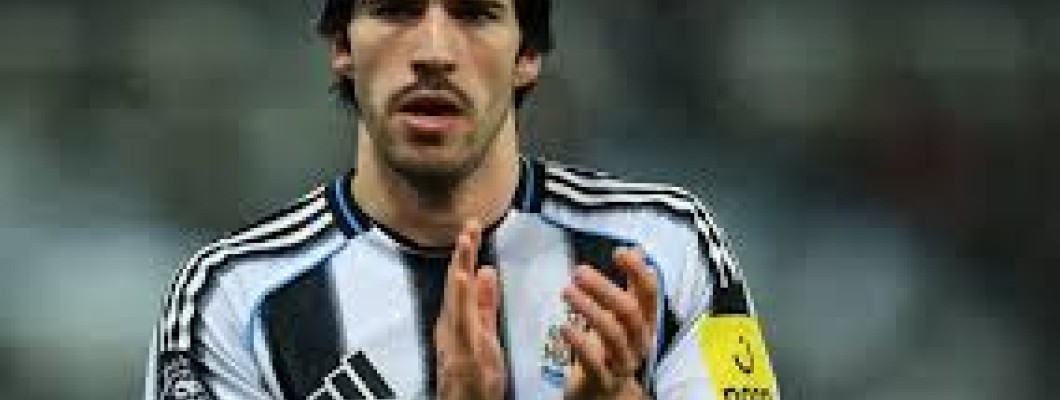Newcastle United satte en rekordsumma på 125 miljoner pund för Sandro Tonali