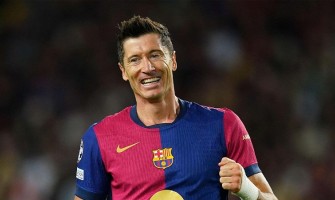 Robert Lewandowski gjorde tre mål på 32 minuter