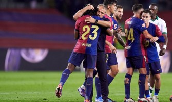 Robert Lewandowski är mycket glad över att återigen arbeta med Hansi Flick för att uppnå treblen